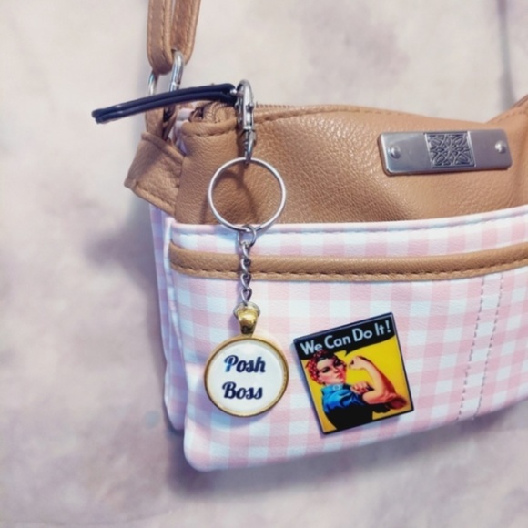 Posh Boss Keychain/Handbag Charm Golden - Picture 6 of 6